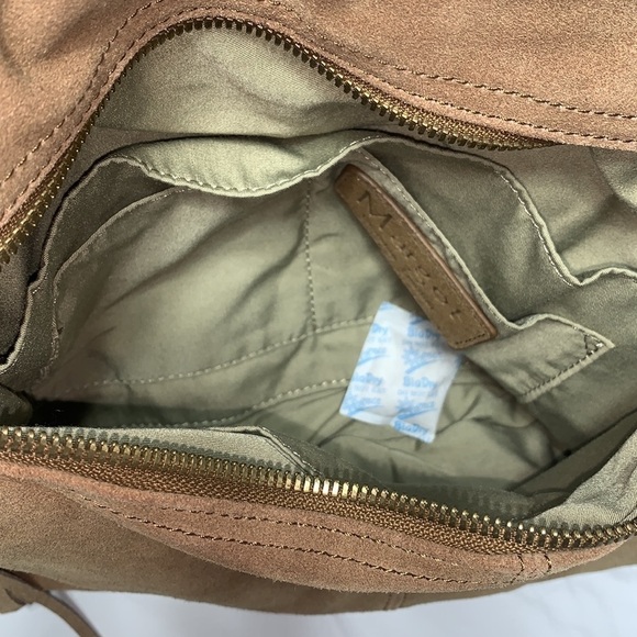 MARGOT Tan Genuine Leather Hobo w/ Fringe zip and snap closures NWT - Picture 3 of 4